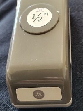 Stampin' Up! 1/2" Paper Punch in Gray and White